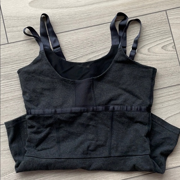 Lululemon dark grey tank Size 4 - Picture 4 of 4